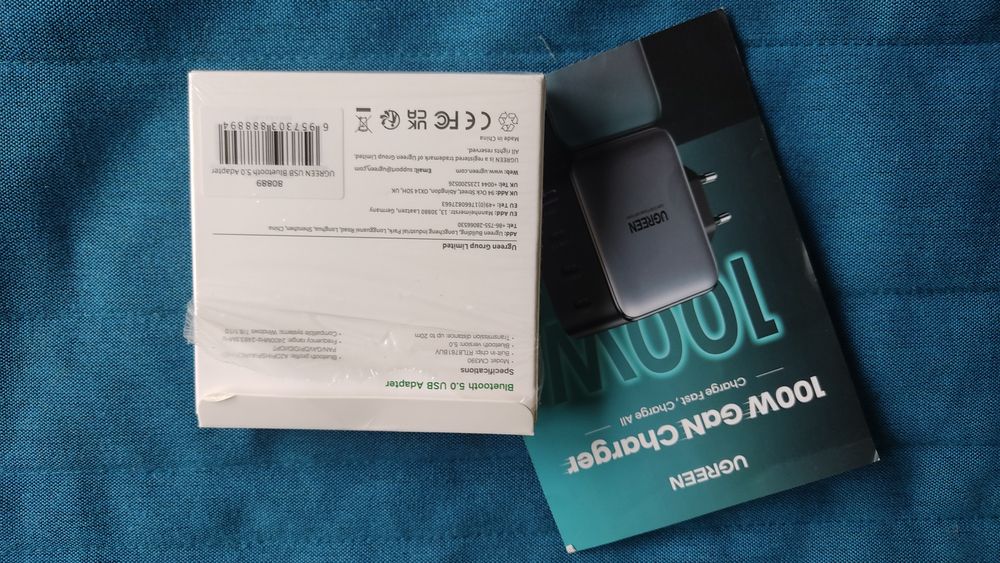 Продавам нова usb Bluetooth флашка Ugreen