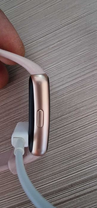Смарт фитнес гривна-часовник HUAWEI BAND 6 SAKURA PINK – С кутия и зарядно