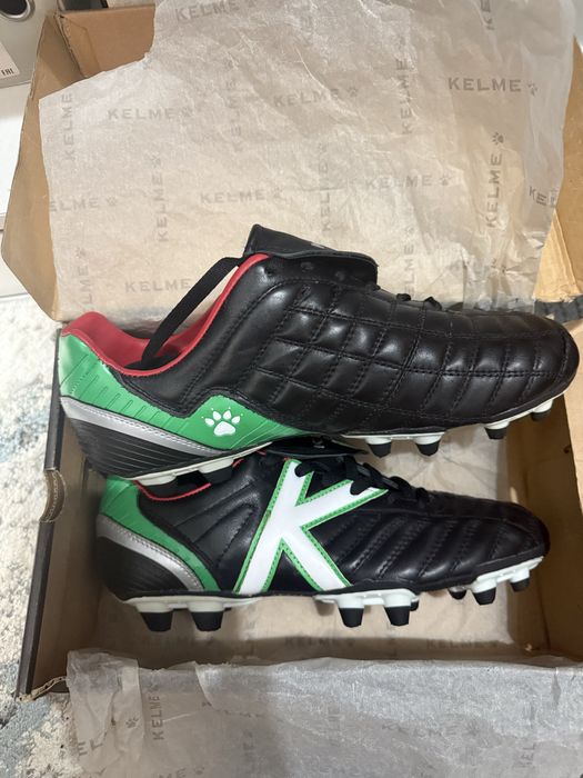 Мужские кроссовки