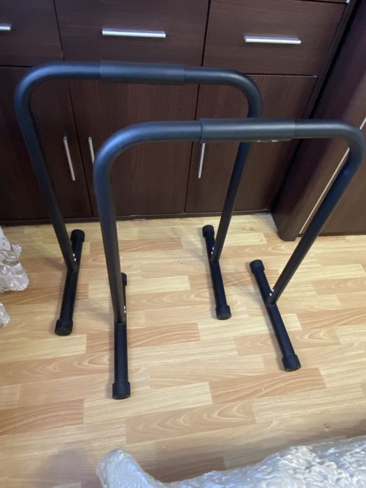 Продам брусья черные