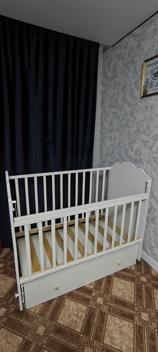 Продам кроватку.