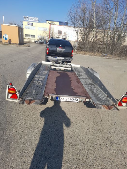 Vand slep rabatabil, cu masa de 2500 kg