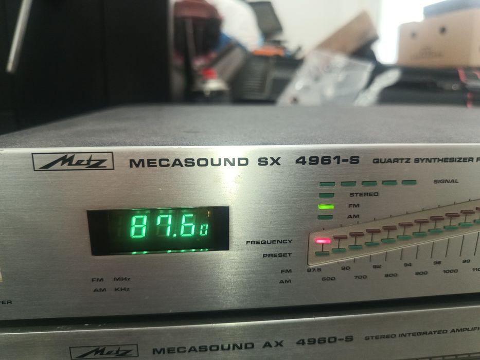 Продавам усилвател и тунер METZ,моделAX 4960-S и SX 4961-SHи