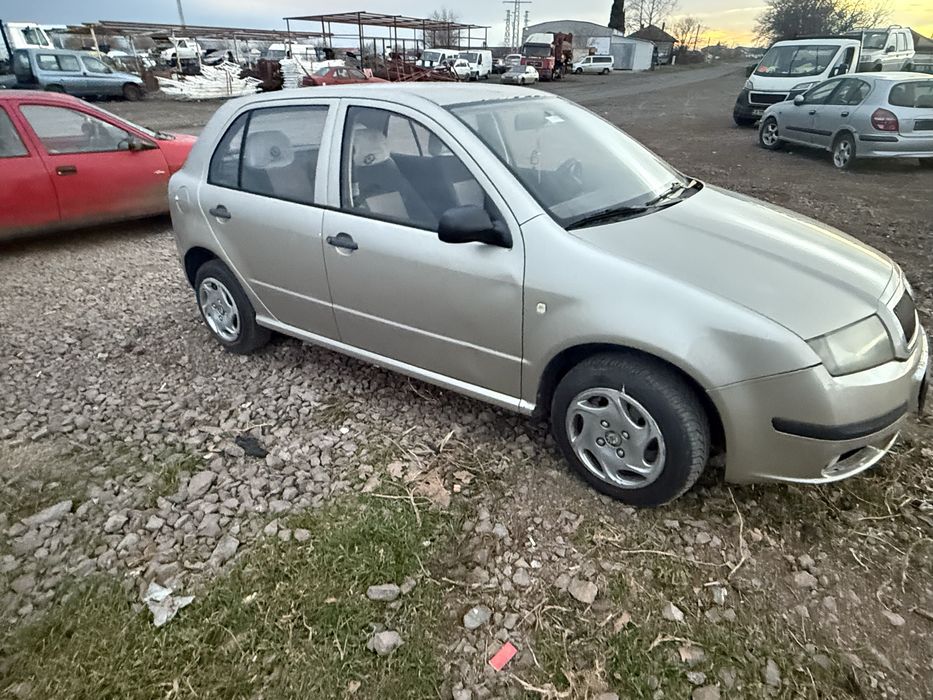 Шкода Фабия 1.2 64 кс 2006г  на части