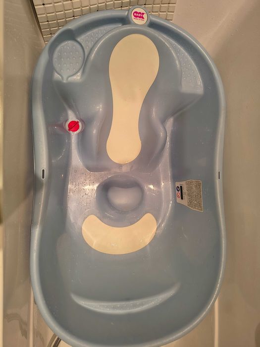 Анатомична вана OK baby с вграден термометър