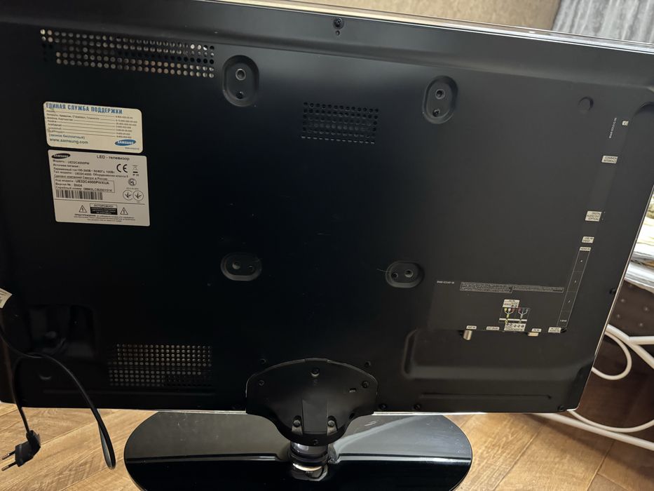 Продам телевизор