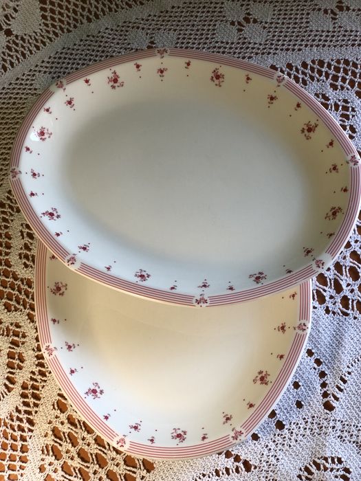 Порцеланово плато , Англия и други предмети