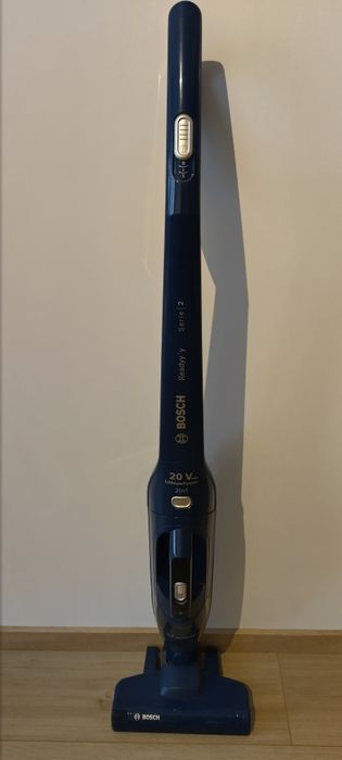 Прахосмукачка Bosch BCHF 220B