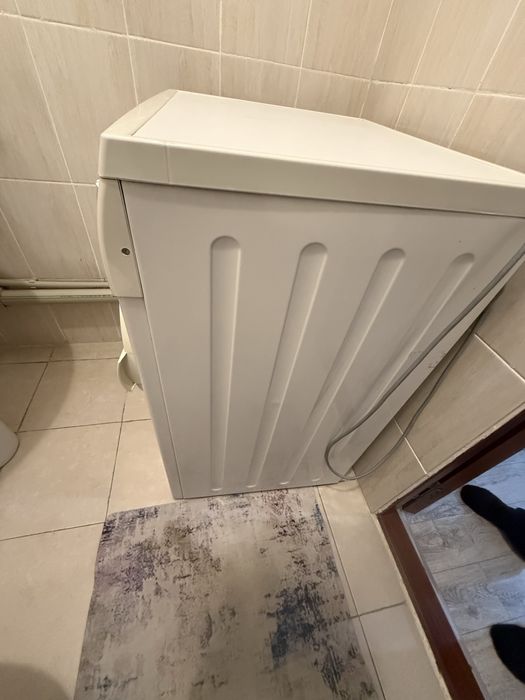 Продам стиральную машину