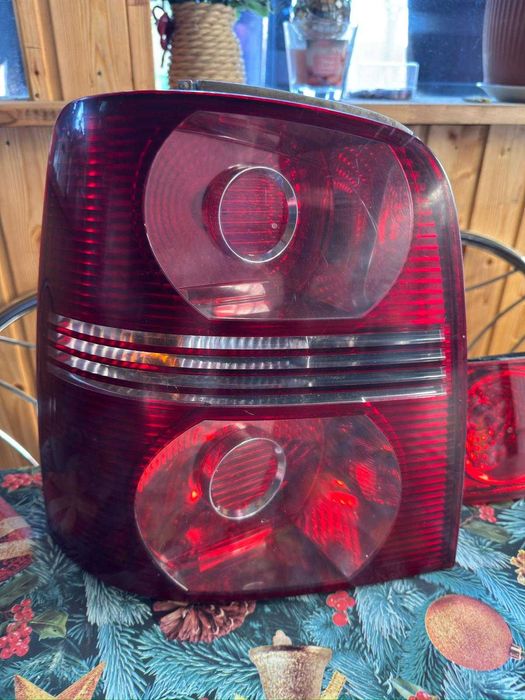 Vând stopuri / lămpi spate auto/tirile – mai multe modele