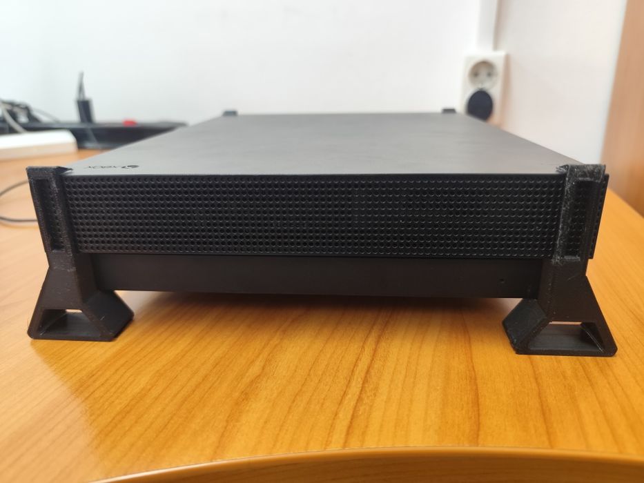 Suporți Xbox one X