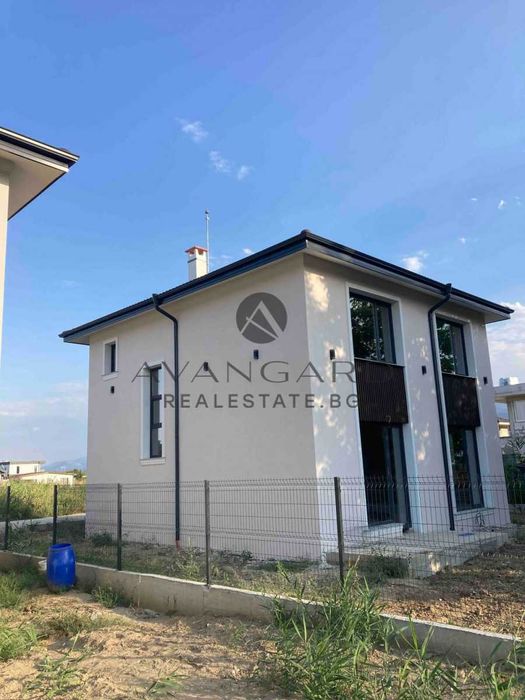 Продава се Къща в Пловдив, Беломорски - 198 кв.м за 1465 €/кв.м - Снимка #3