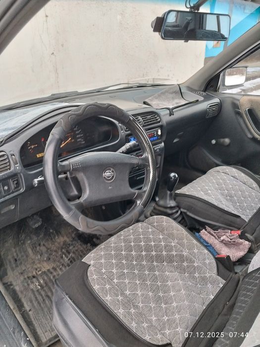 Продам nissan sunny n14