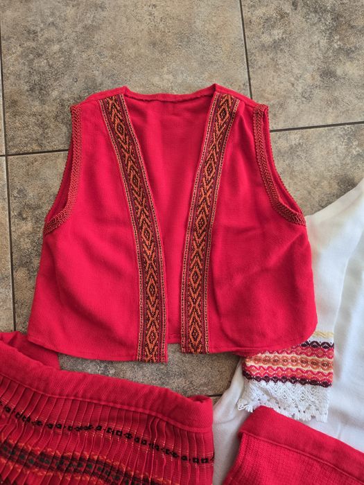 Детска носия за момиче