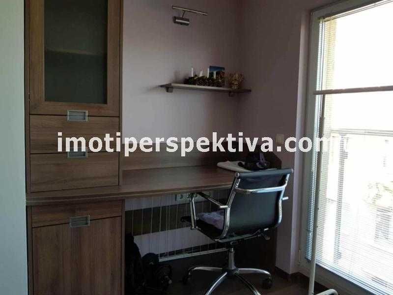 Продава се Двустаен апартамент в Пловдив, Кючук Париж - 65 кв.м за 1877 €/кв.м - Снимка #13