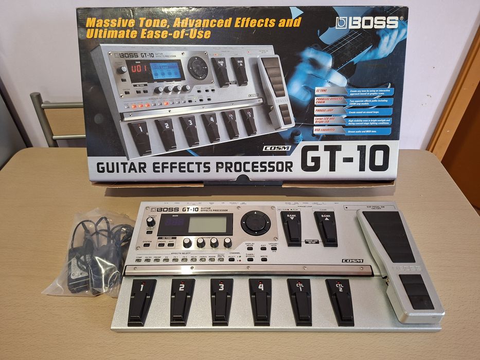 Ефект процесор за Китара / Цигулка и т.н - BOSS GT 10