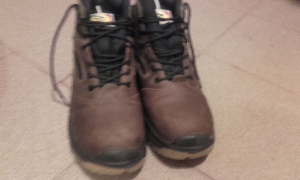 Ghete barbatesti, piele nubuck oleita, mar. 45