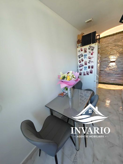 Vand apartament cu 2 camere in Deva