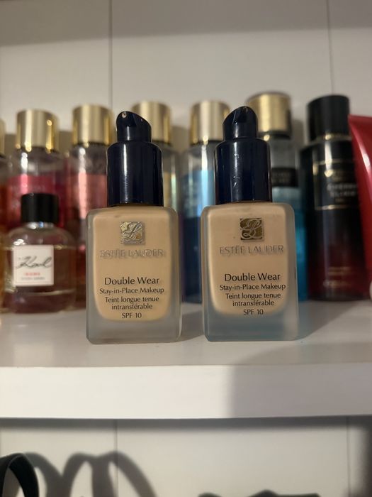 Фон дьо тен Estee lauder двата-50€