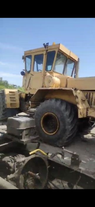 продам  Кировец, к-702