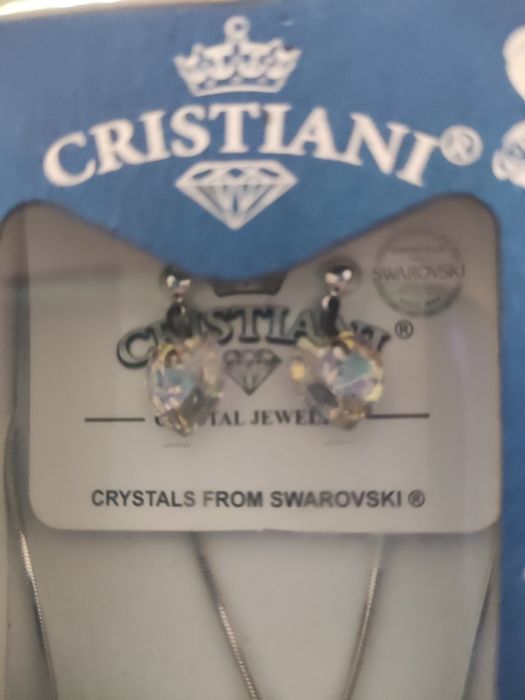 Обици с висулка и кулие