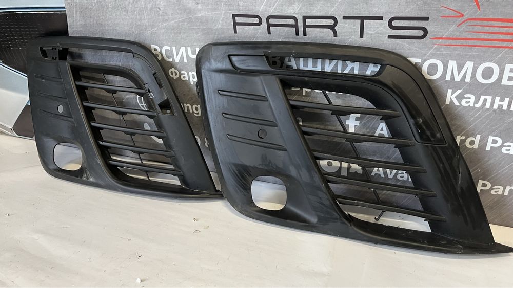 Решетка Халоген Peugeot Expert 2016