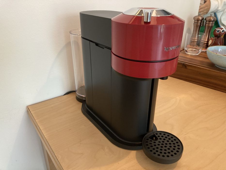 Aparat de cafea Nespresso Vertuo Next