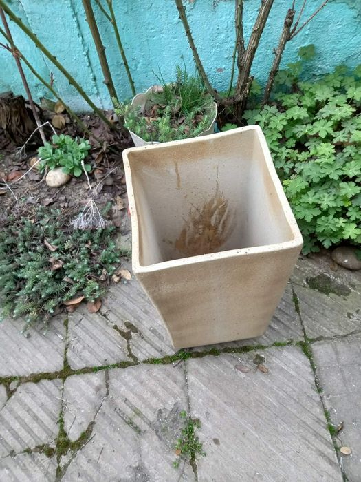 Кашпи керамика за терасата  или градина  7 броя