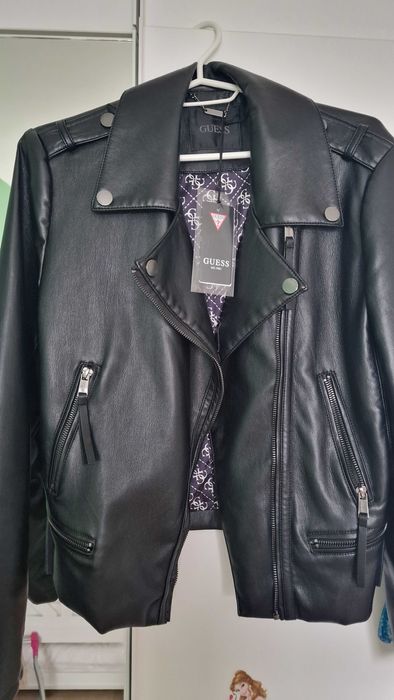 Рокерско яке Guess