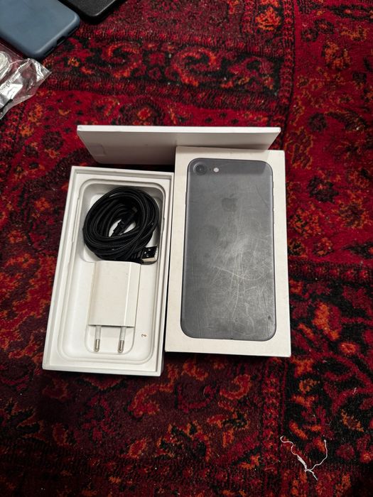 Аифон 7 срочна.