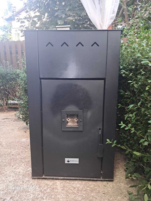 Пелетна камина с водна риза EcoSpar Minima B 12kW