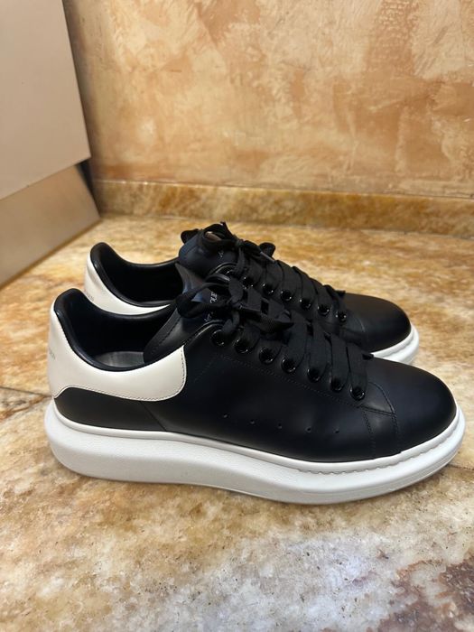 Alexander Mcqueen