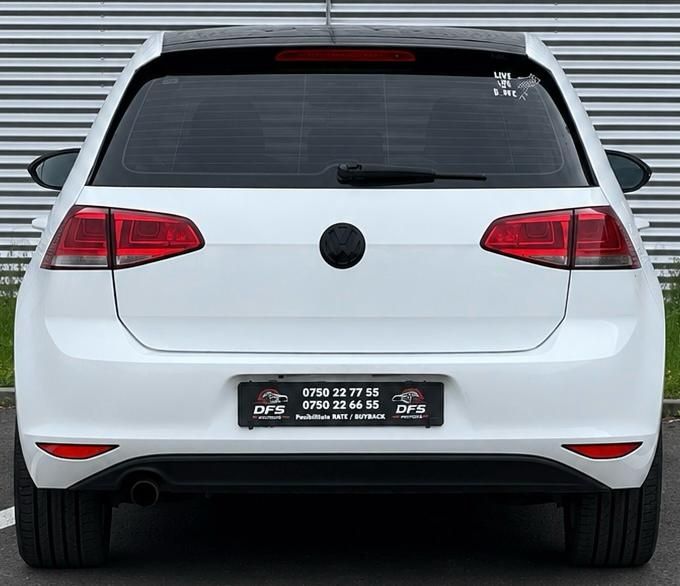 Vand Volkswagen Golf VII TDI 2014 inmatriculata RO impecabila urgent