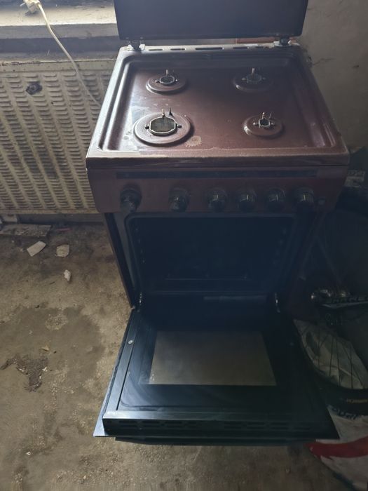 Aragaz electric Heinner