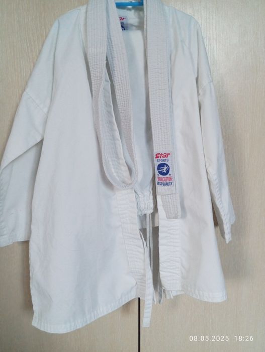 Продам кимоно 7500