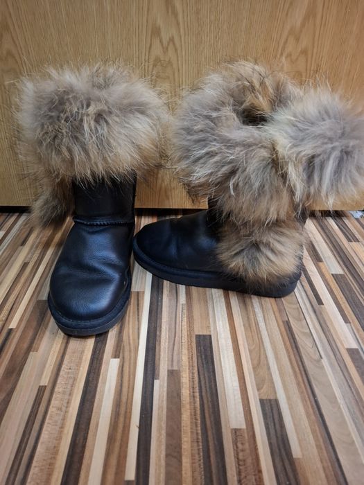 Кожени ботуши с естествен пух