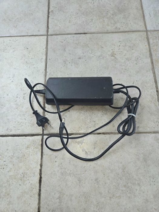 Зарядно за ел велосипед 36 v  4 A