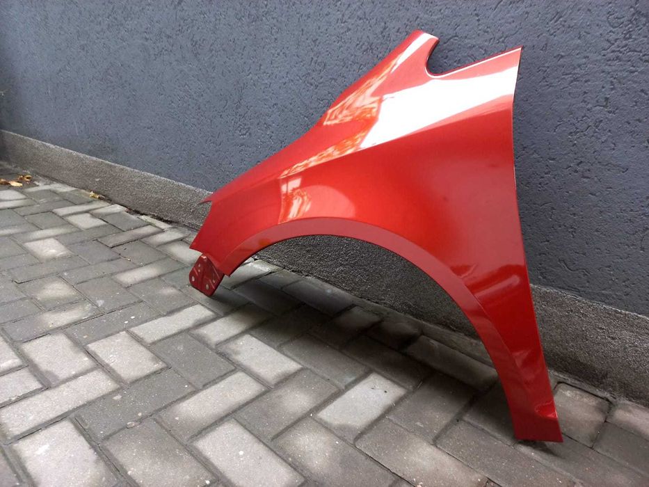 Aripa Fata Stanga VW Golf 5/V Plus 2005-2009 Vopsita Portocaliu