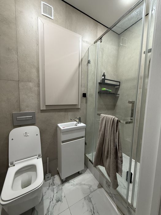 Продам квартиру 4х комнатную