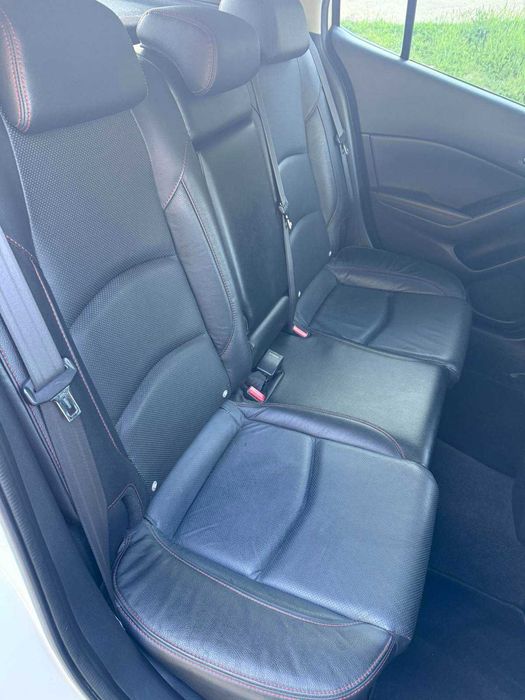 Mazda 3 2.2d Skyactiv Head-Up BOSE