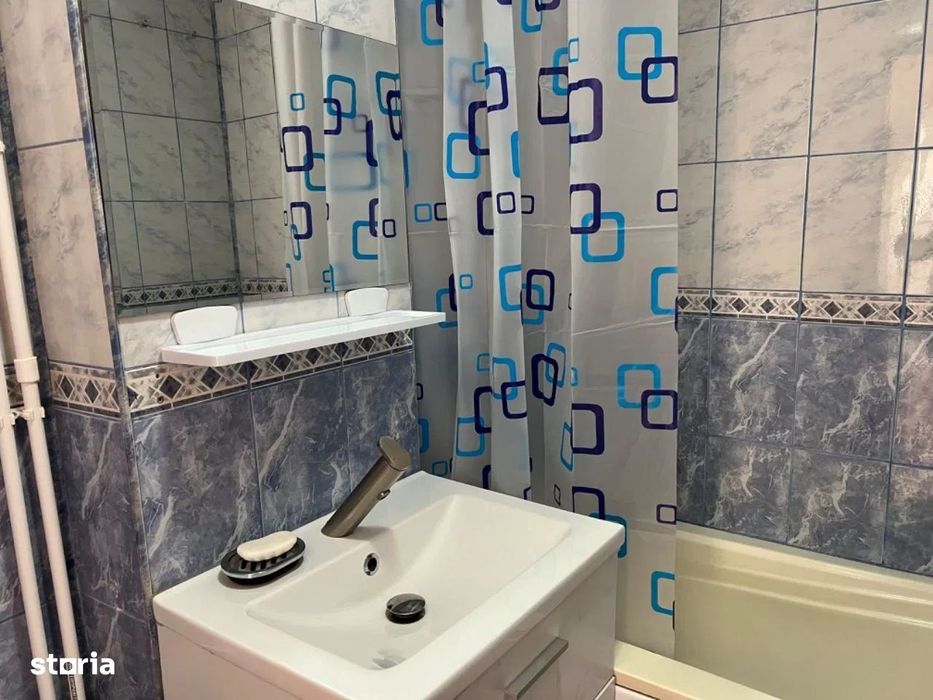 Apartament 2 camere, decomandat, recent amenajat, zona ultra-centrala