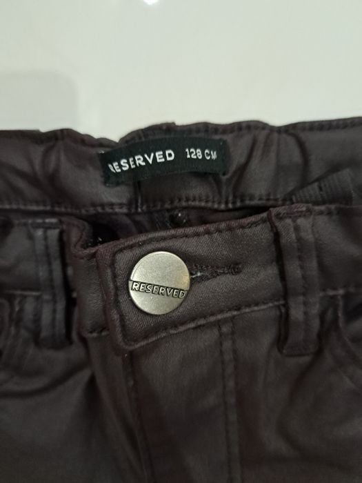 Продавам детски панталони