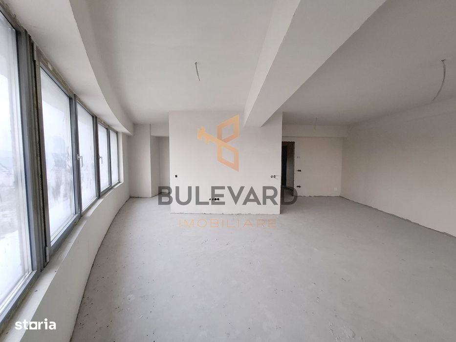 Penthouse 194 mp utili + 4 balcoane, view superb!