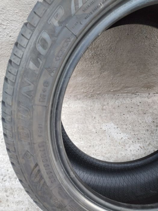 Anvelope iarna dunlop 225/50 r17
