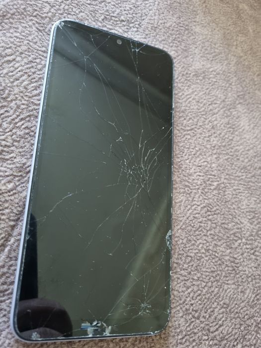 Продам телефон Редми 10+