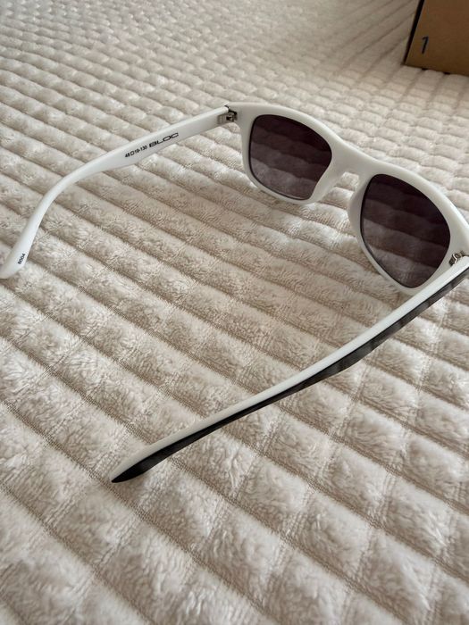 Детски слънчеви очила BLOC Junior Wafer J500