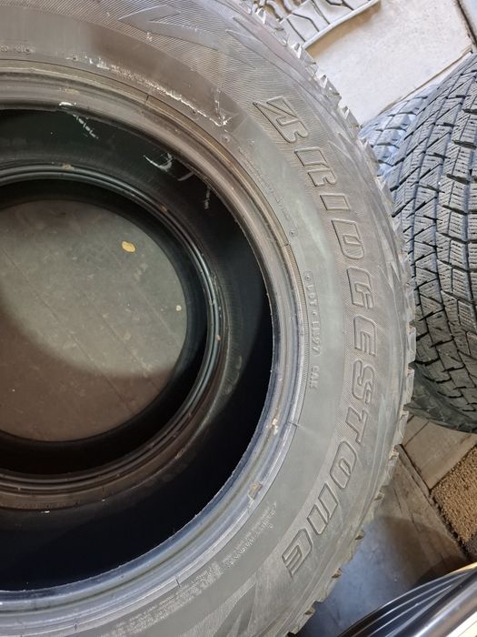 Брджстоун 275/65/17