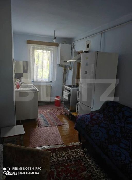 Casa cu 3 camere de vanzare, 80 mp, teren 2.323 mp, zona Iclandu Mare