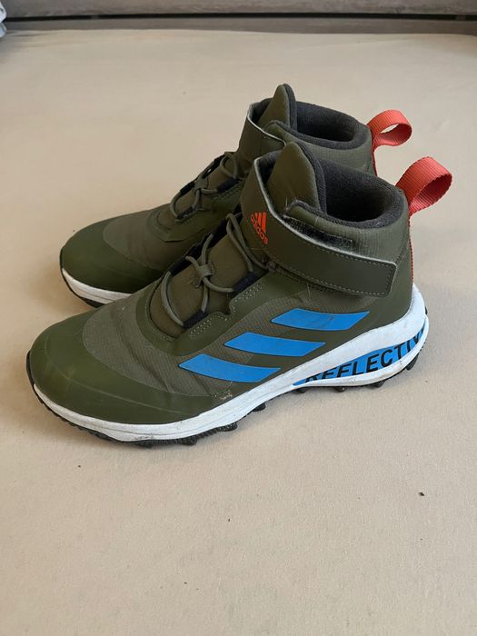 Adidas боти номер 38