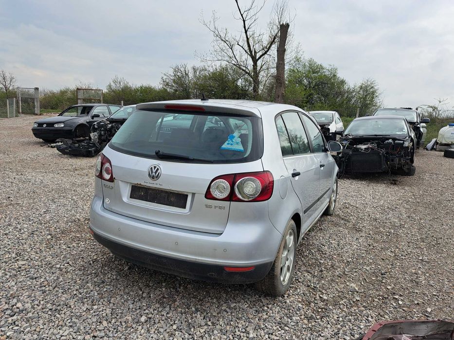 Продавам VW golf V Plus, 1,6fsi автоматик на части, София